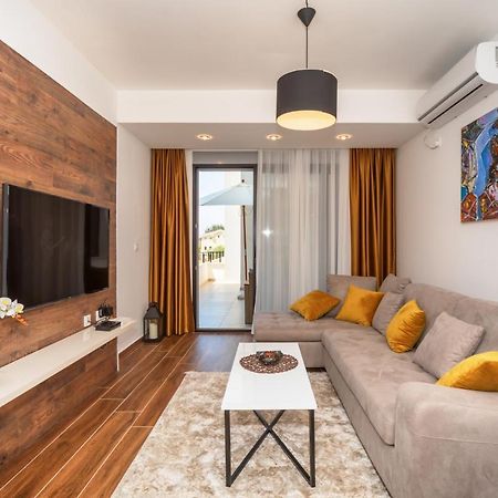 Accordion Apartment Бар Екстер'єр фото