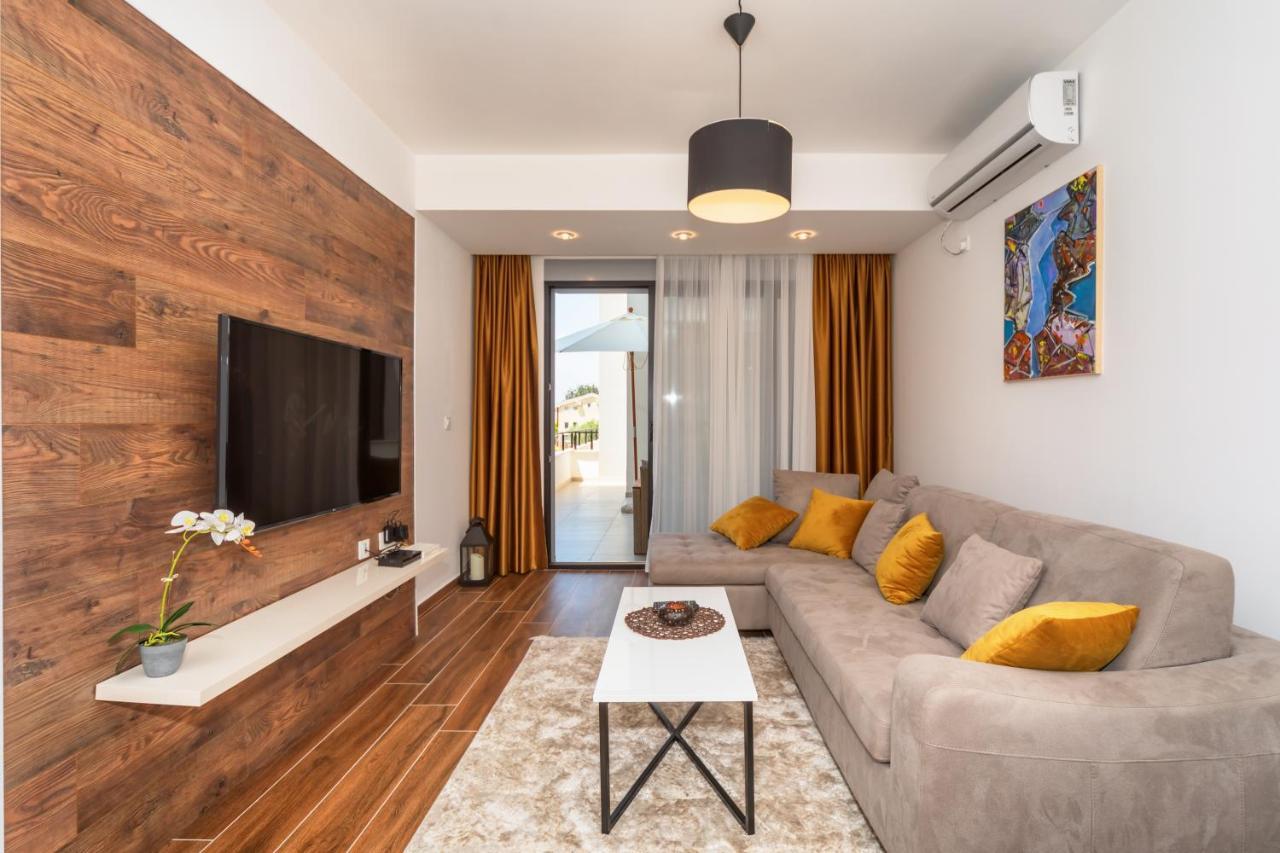 Accordion Apartment Бар Екстер'єр фото