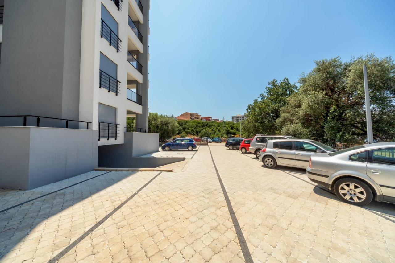 Accordion Apartment Бар Екстер'єр фото